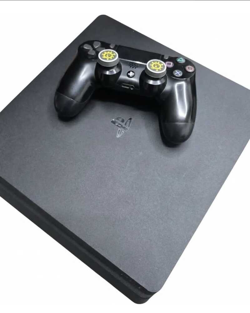 PlayStation 4 usado